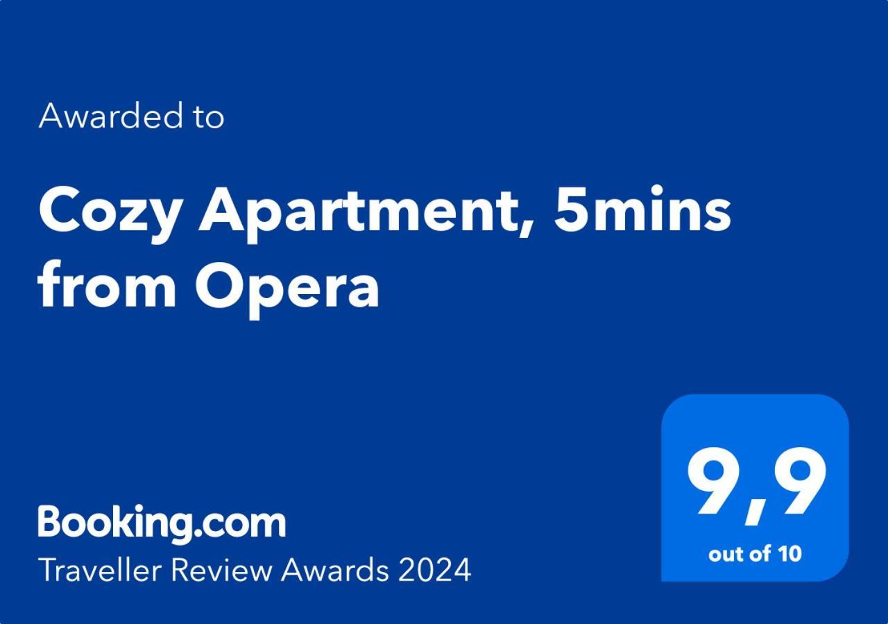 Cozy Apartment, 5Mins To Opera Lviv Bagian luar foto